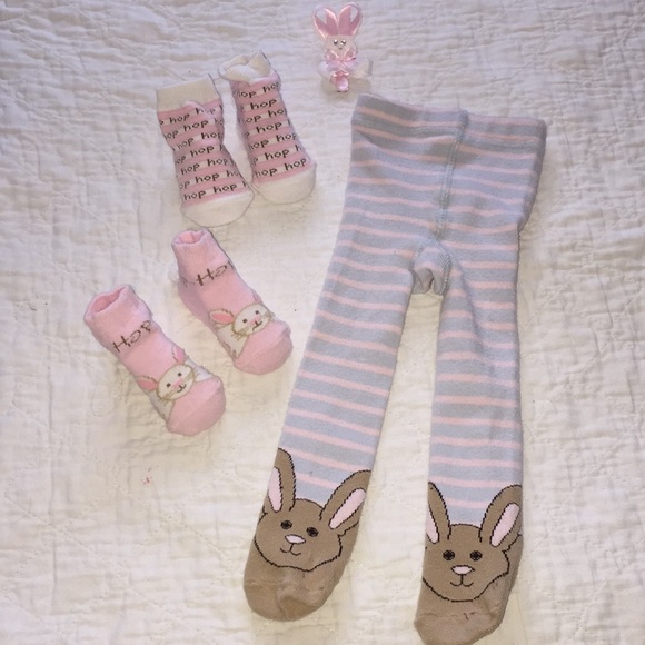 Baby Girl’s Easter Bundle Adorable size 12-24 mon - Picture 8 of 8